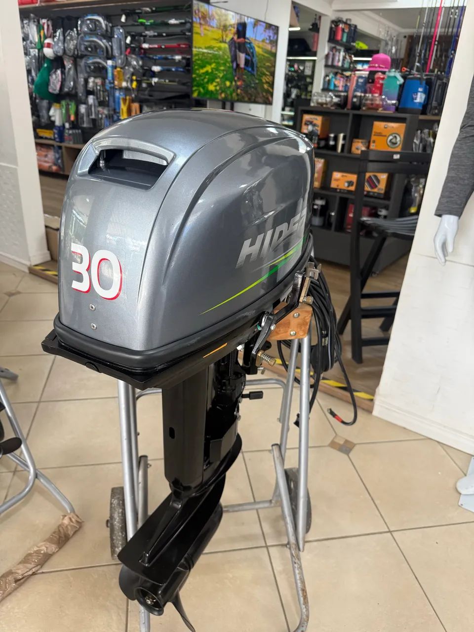 MOTOR DE POPA HIDEA 30HP 2 TEMPOS PARTIDA ELÉTRICA 9 horas de uso na garantia  - Foto 4