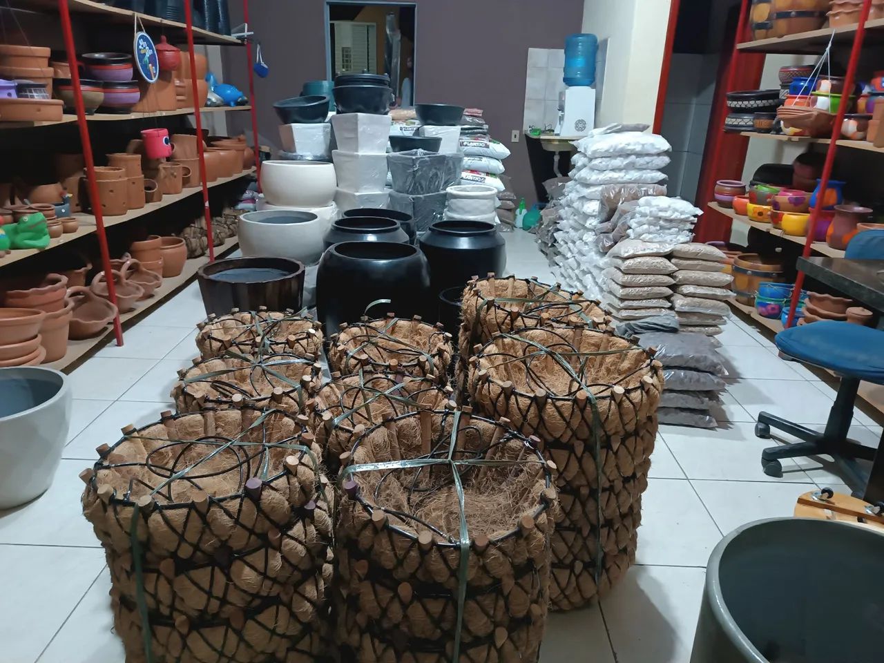 Vasos e Jardineiras para Área Externa - Diversos Modelos