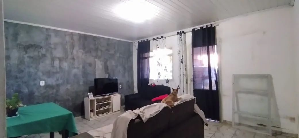 Excelente Casa com 3 Quartos, Bairro João Candido - Foto 2