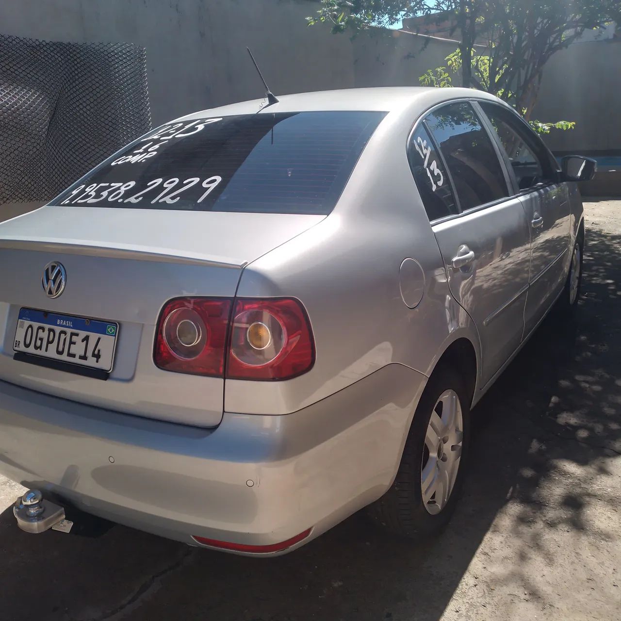 Polo sedan 1.6 12/13 - Foto 2