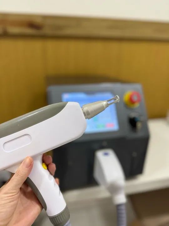 Máquina para remoção de micropigmentação e tatuagens  - Foto 5