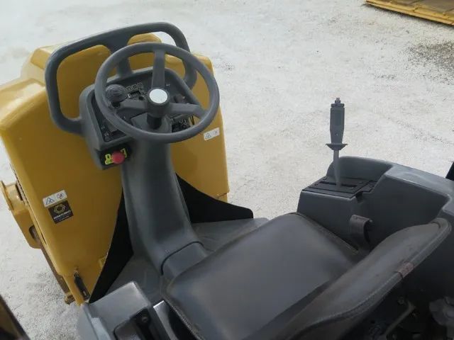 Rolo compactador Caterpillar CB14 2012 impecável - Foto 6