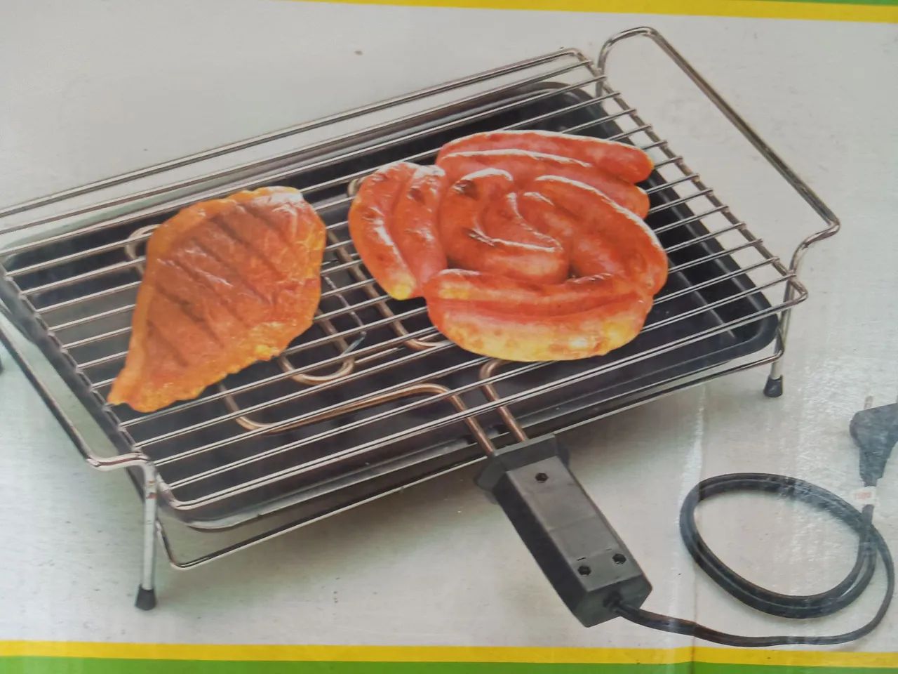Churrasqueira Elétrica Light Grill - Grelha Carnes e Frangos - Foto 2