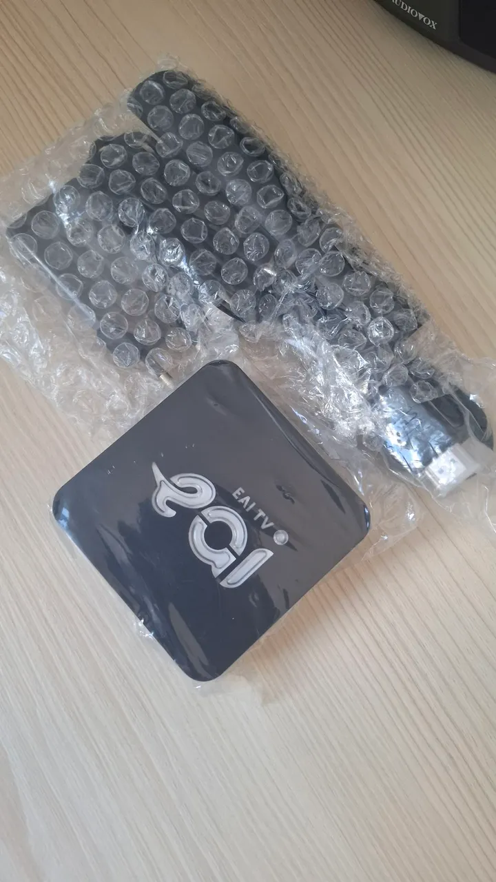 Box eaiTv lite