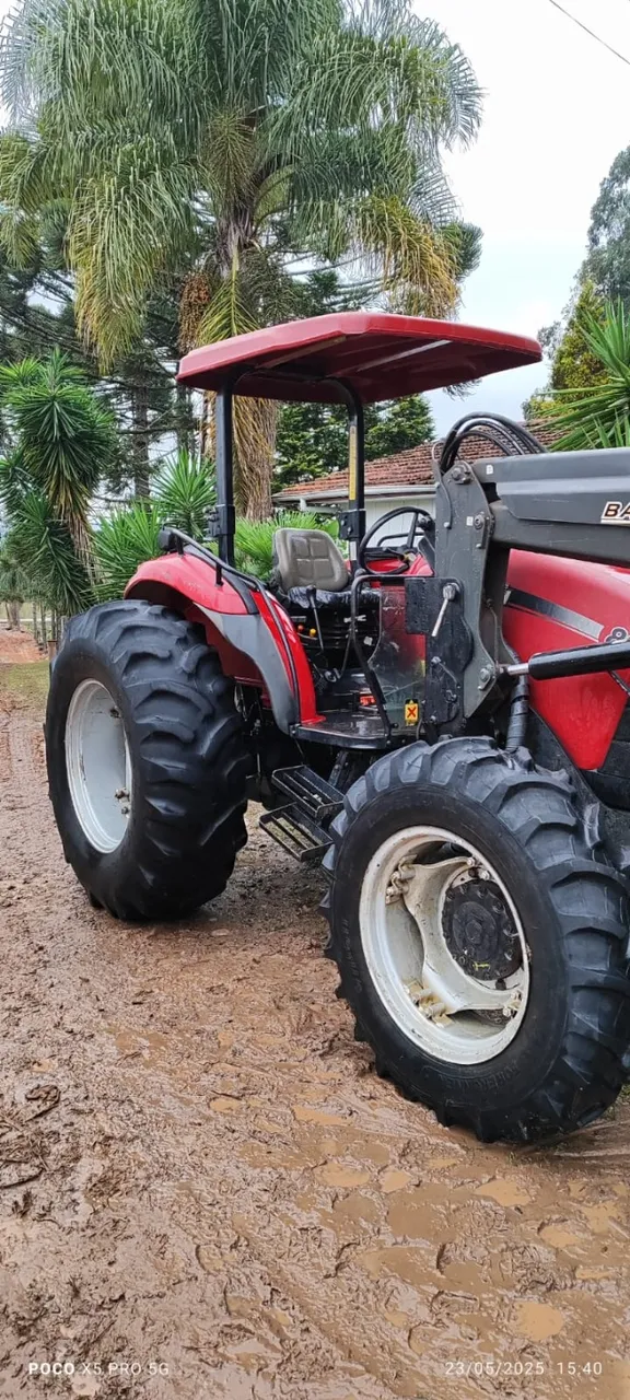 VENDO CASE FARMALL 80 2012
