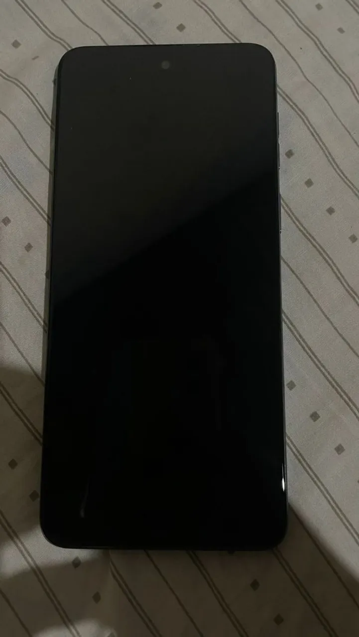 Vendo um celular moto G54 semi novo