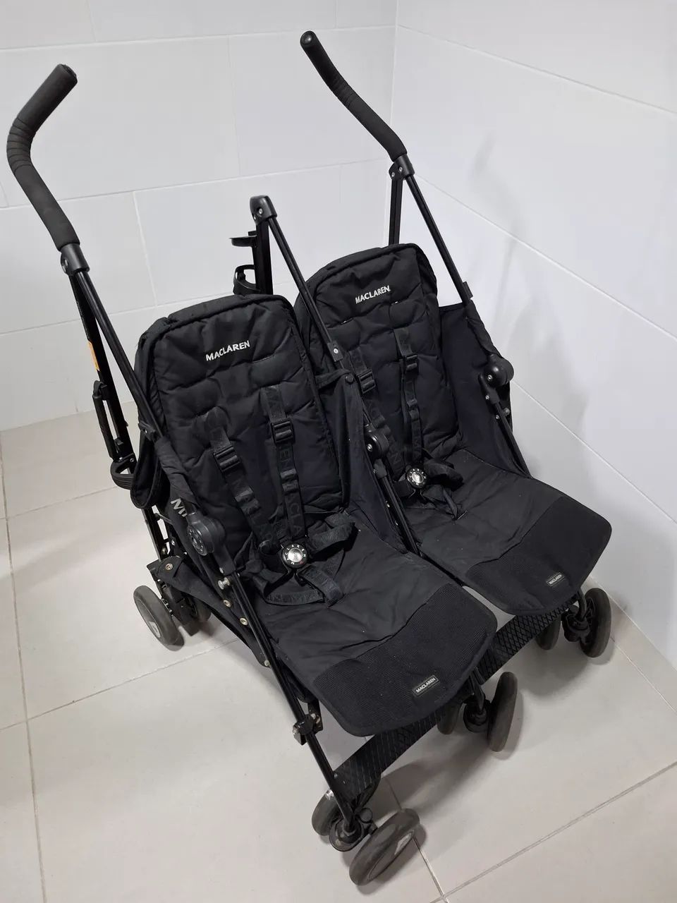 Carrinho de bebê Duplo gemeos Maclaren