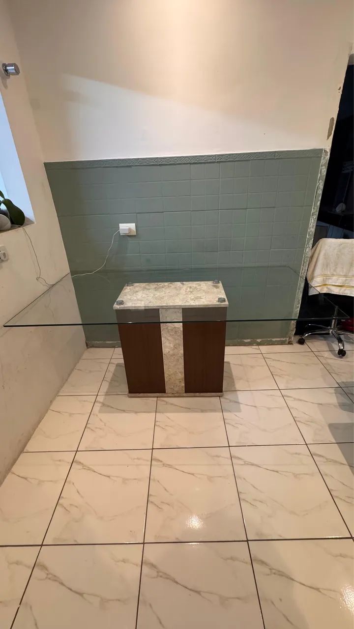 Mesa de vidro e mármore 64840794841474122
