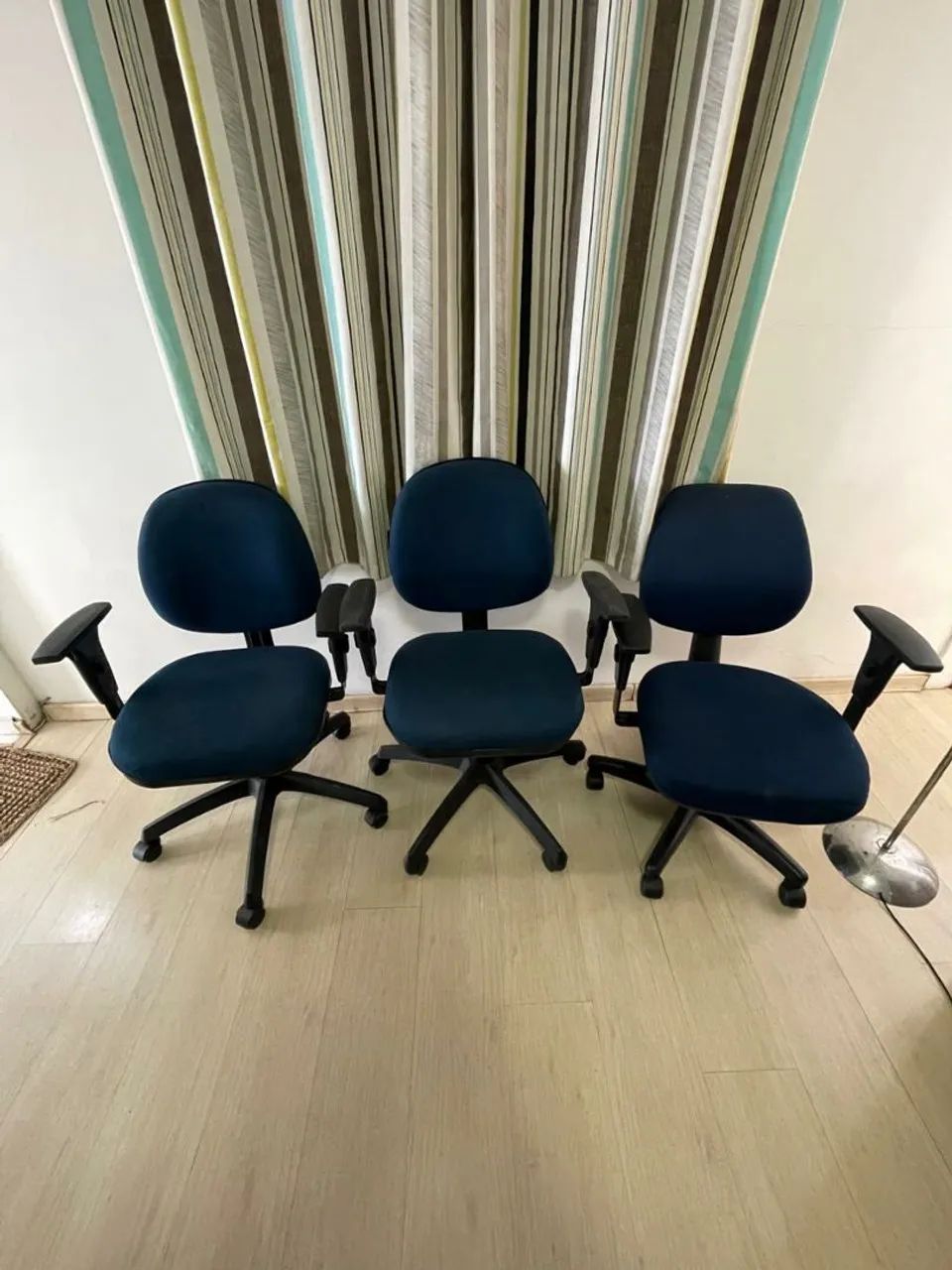 Cadeiras de escritório 