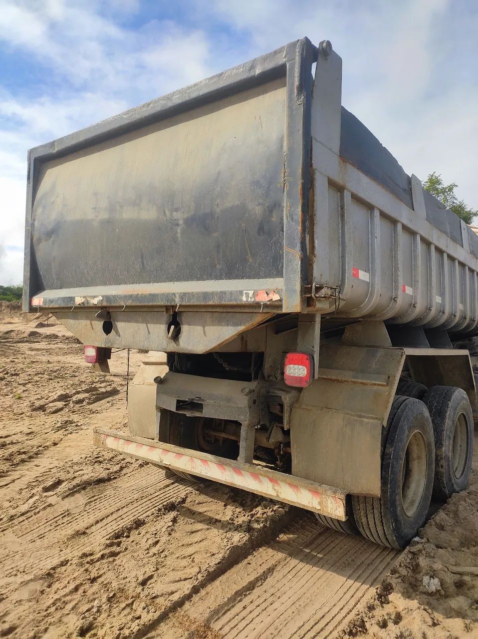 Caçamba Volks 23210 truck ano 2002 - Foto 4