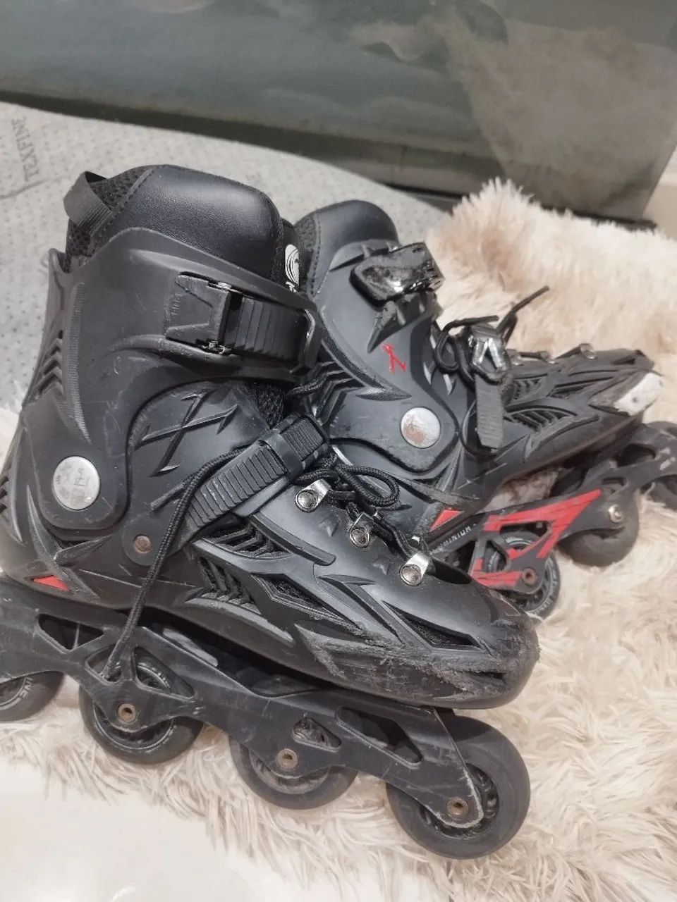 Patins semi novo Traxart dynamix 