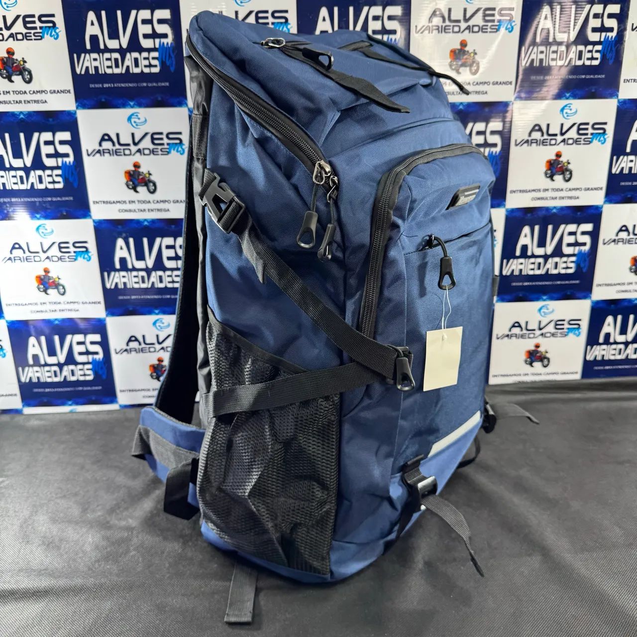 Mochila grande estilo camping com espaço para notebook  - Foto 3