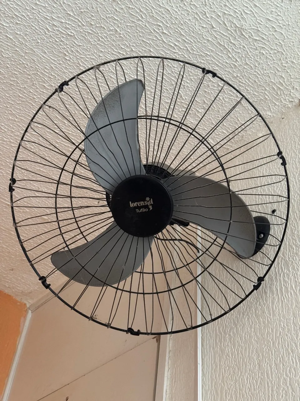Ventilador de Parede Loren Sid Tufão