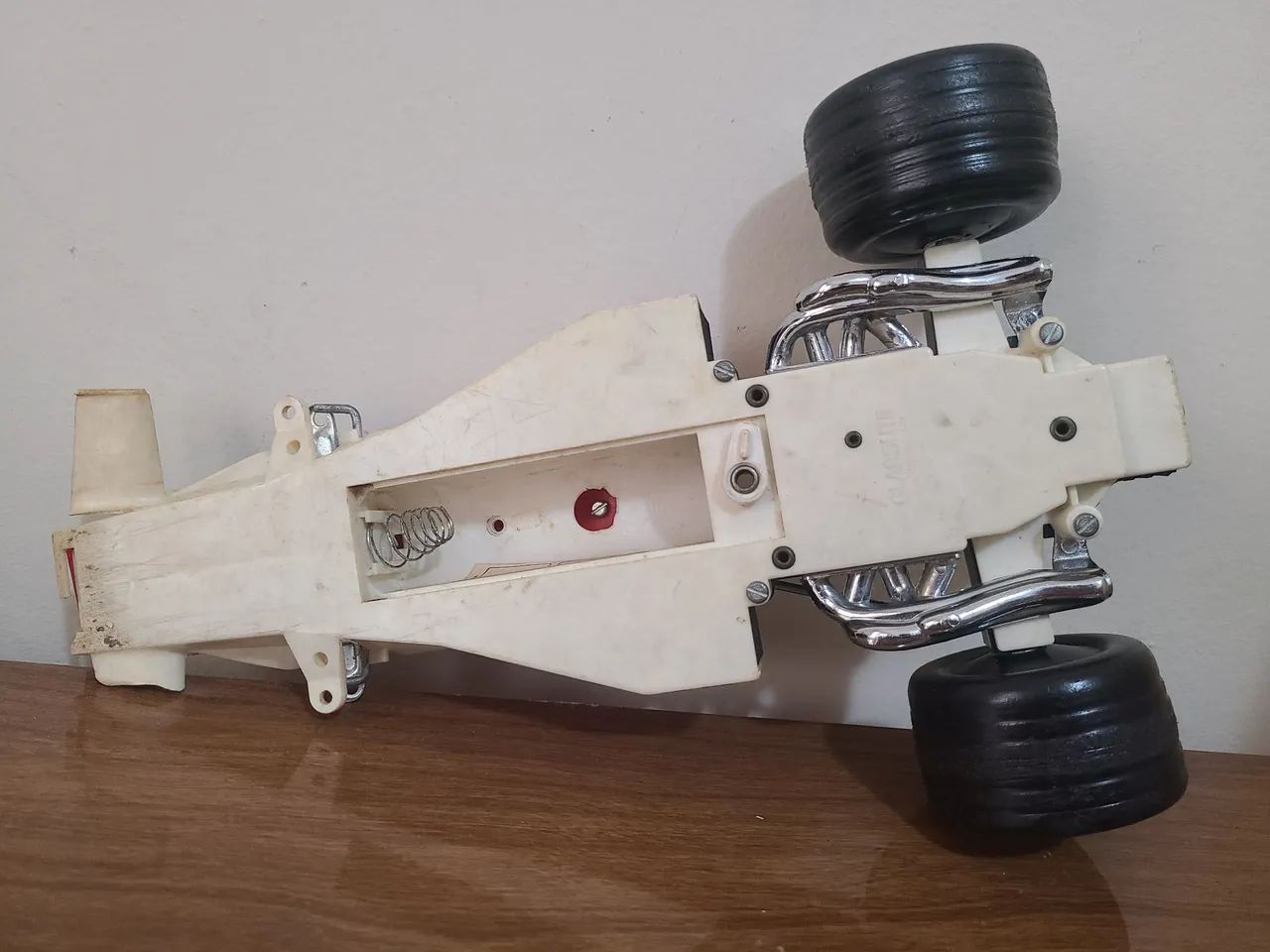 Carrinho Miniatura McLaren M23 Marlboro Glasslite Anos 80 - Foto 5