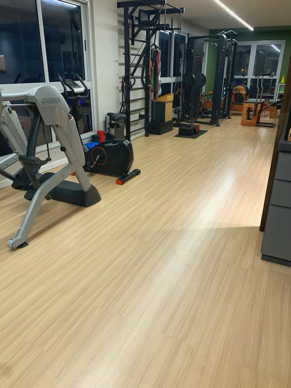 Instalação de Piso Laminado e Rodapés | Qualidade Profissional - Foto 2