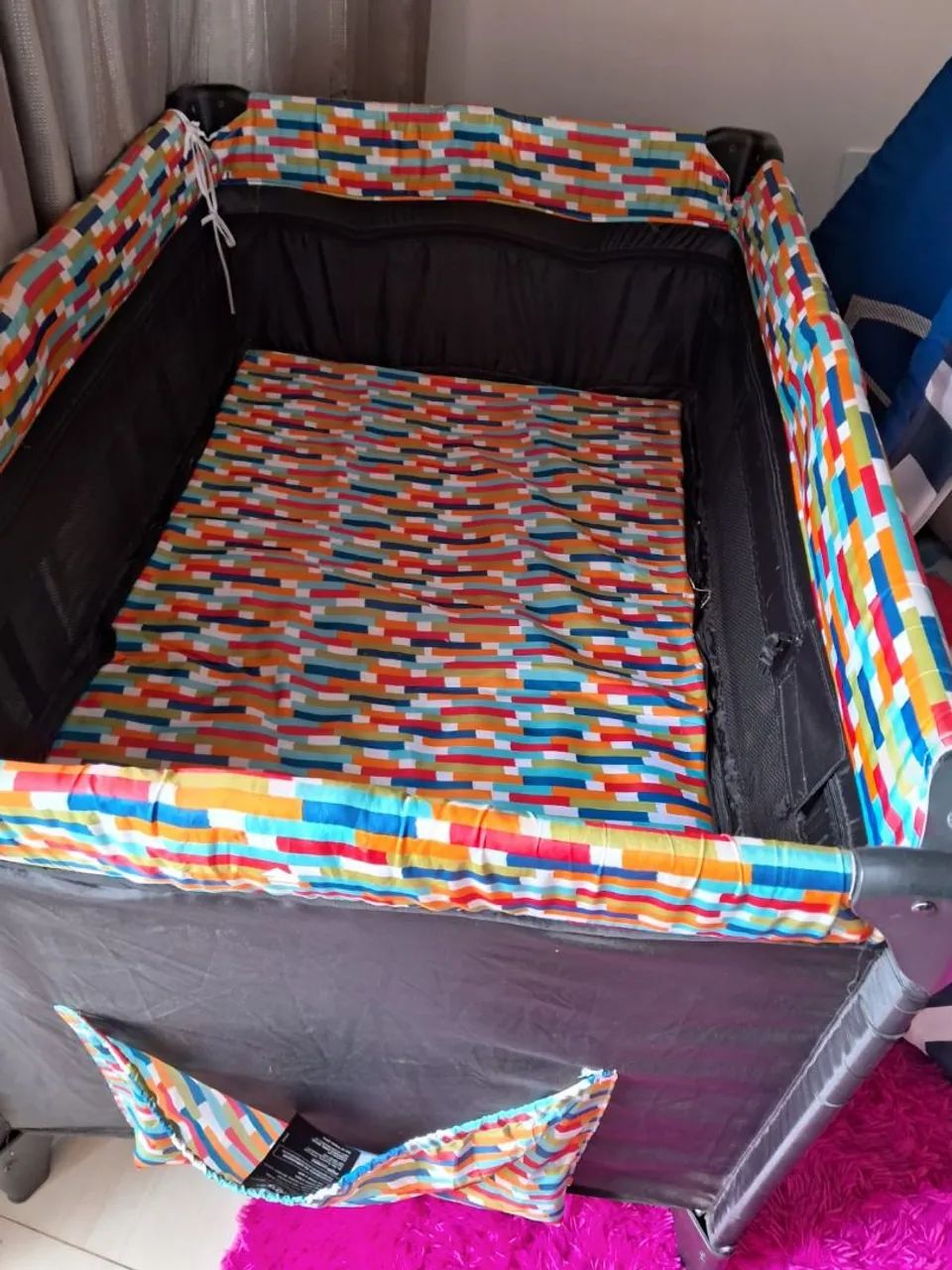 Por. 400. -  Cercado  / Berço portátil  - Foto 2