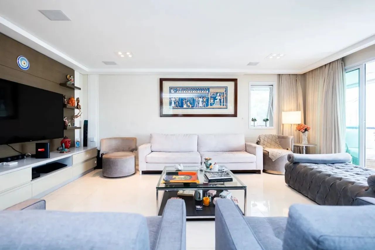 Apartamento tipo para venda com 4 quartos, sendo 3 suítes, 215m² - Foto 4