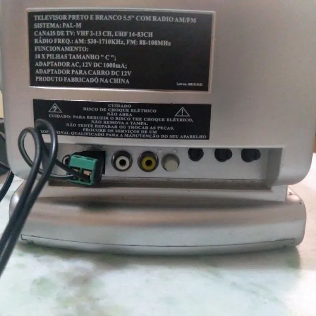 tv 5.5 polegadas ,radio e serve tambémcomo monitor de camera - Foto 2