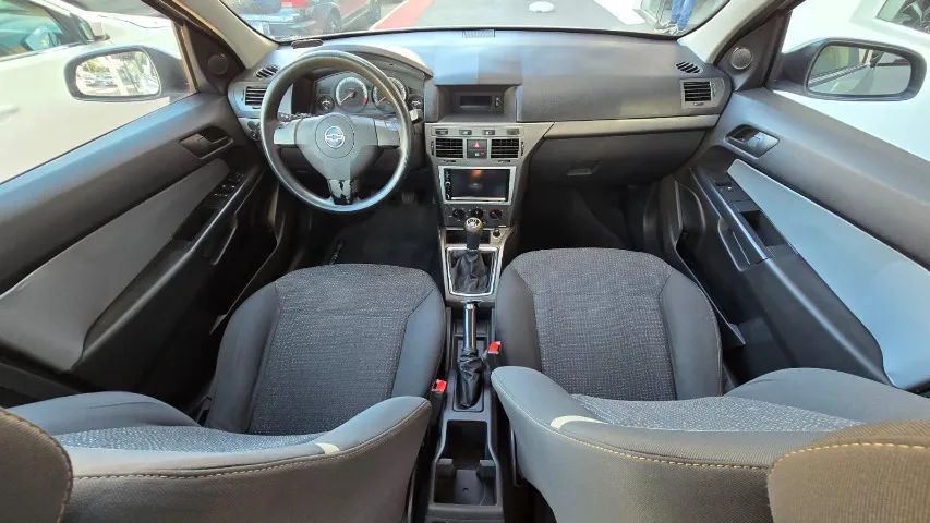 Chevrolet Vectra Expression 2.0 manual 2009/10 - Oportunidade! - Foto 10