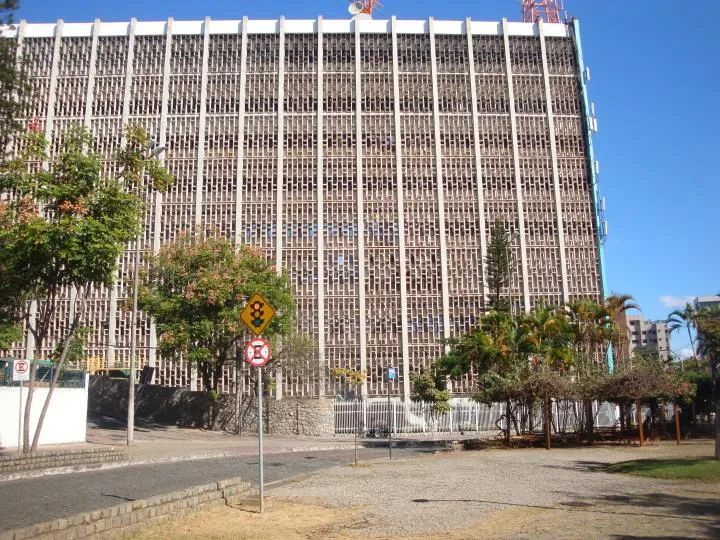 Comercial/Industrial de 1320 metros quadrados no bairro Funcionários - Foto 3