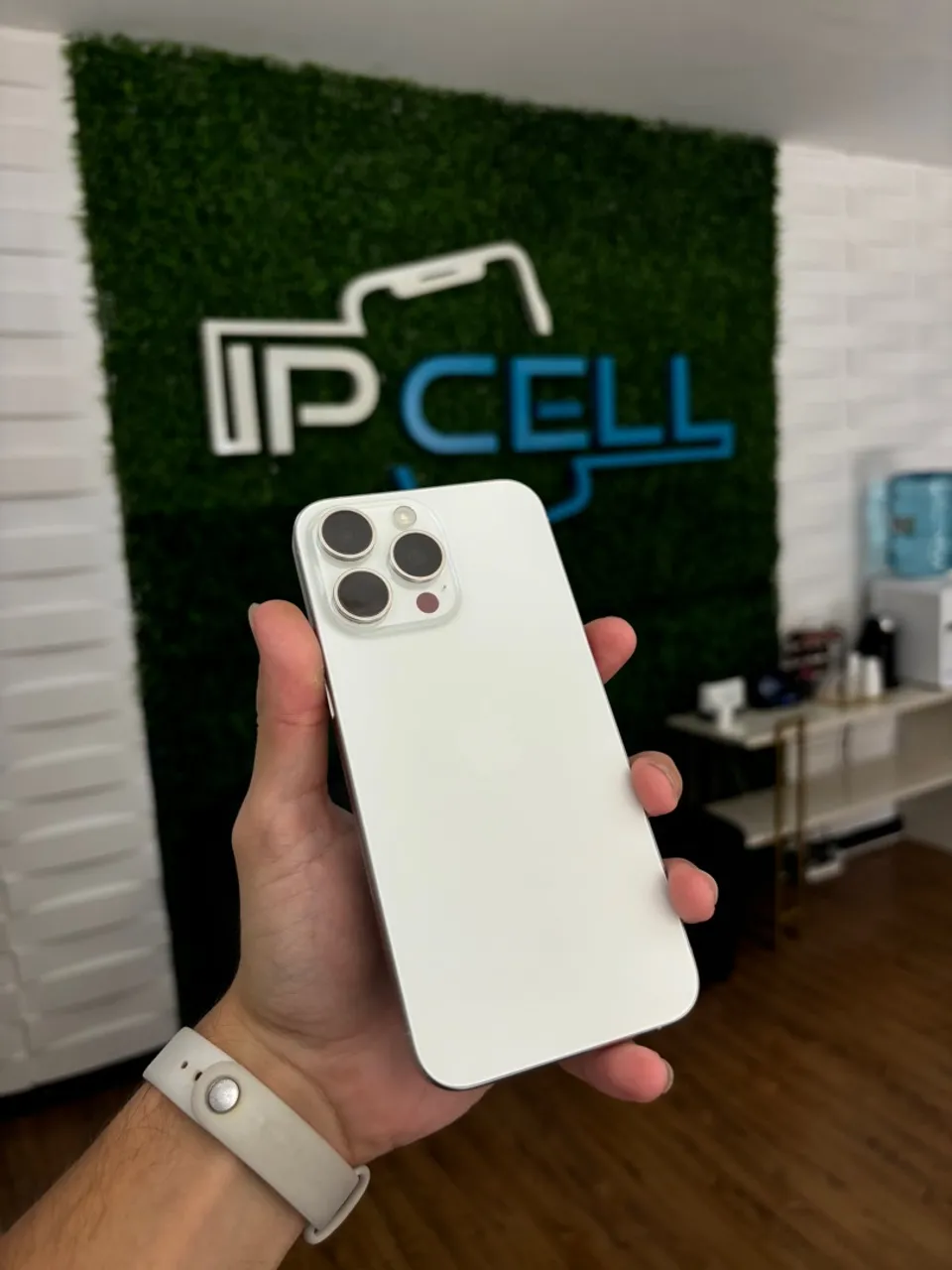 APPLE IPHONE 15 PRO MAX - 256GB