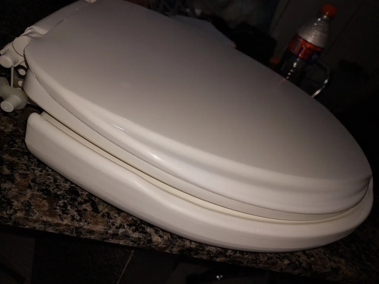 Assento de Sanitário Branco 7,5cm