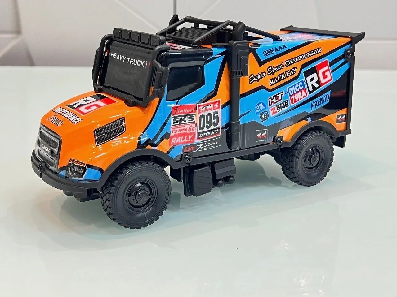 Carrinho Caminhão Rally Controle Remoto Led  Todos Lados