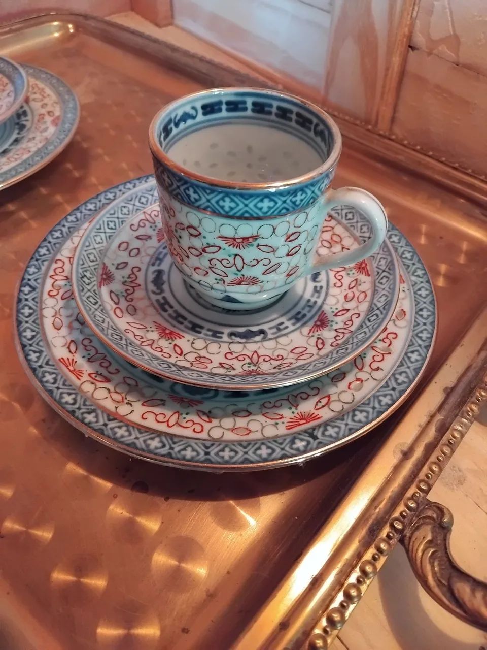Conjunto de xícaras de chá antigas com bandeja - Foto 3