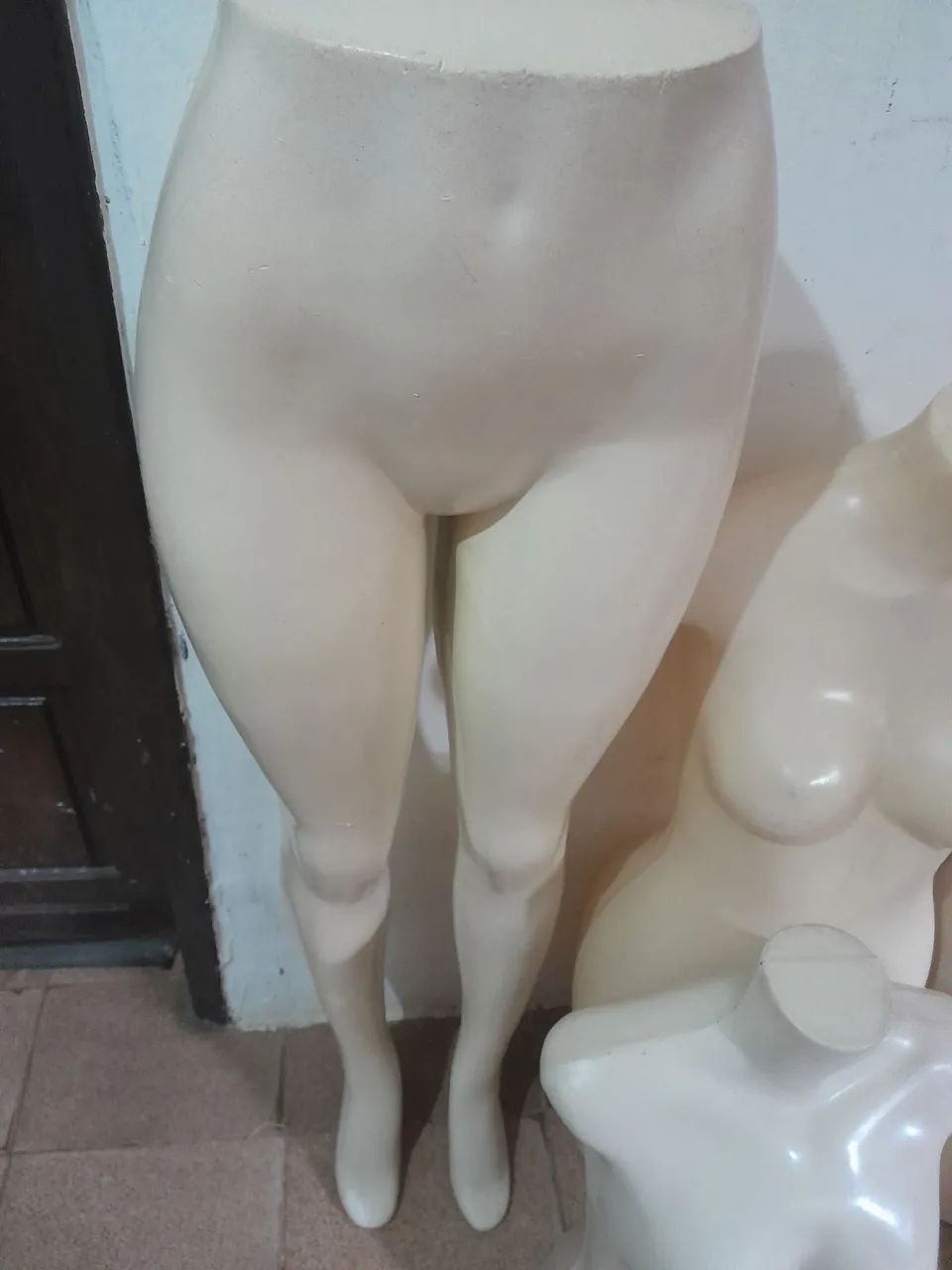 Manequins  bustos e outros  - Foto 2