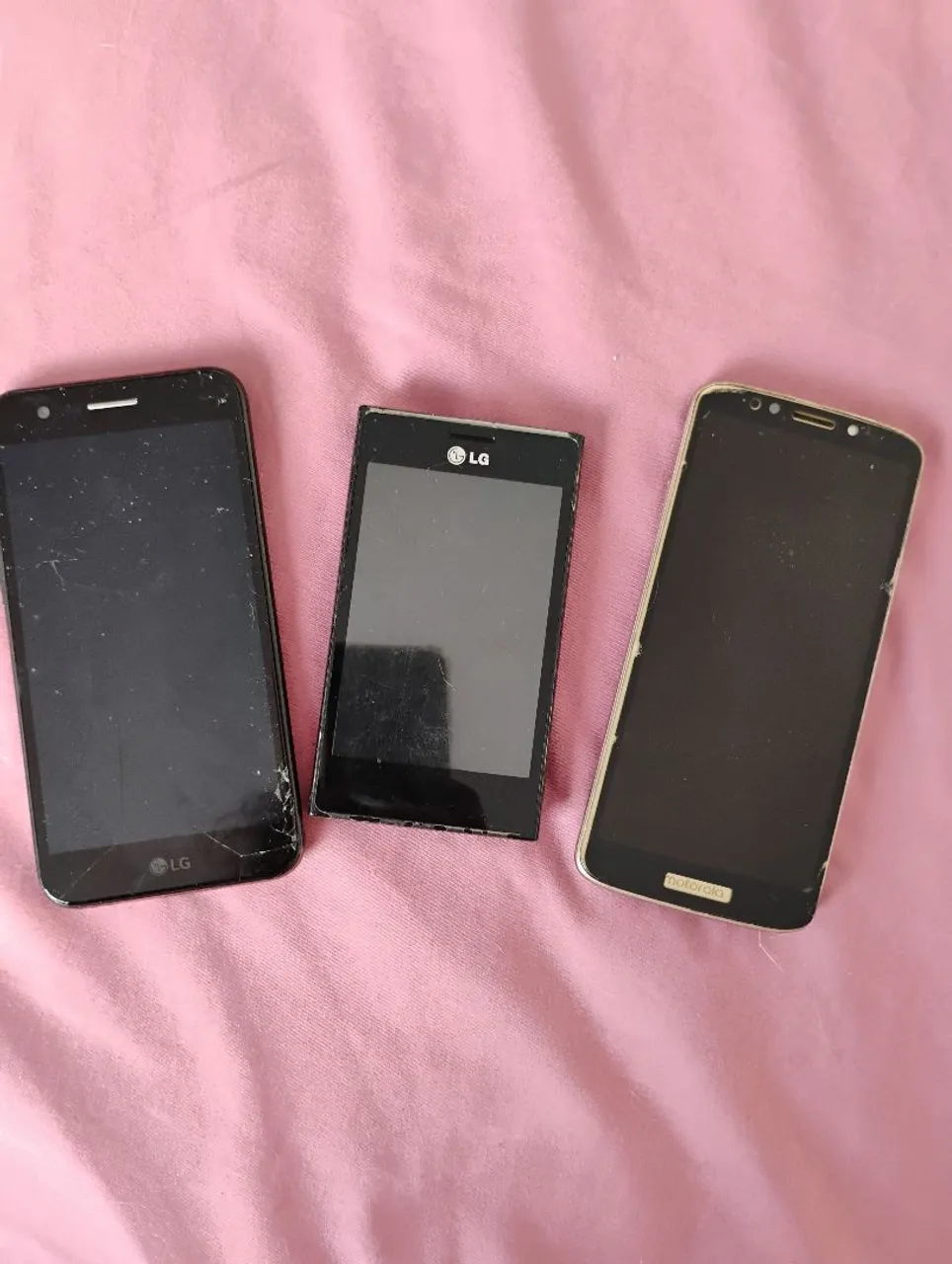 3 Celulares Antigos