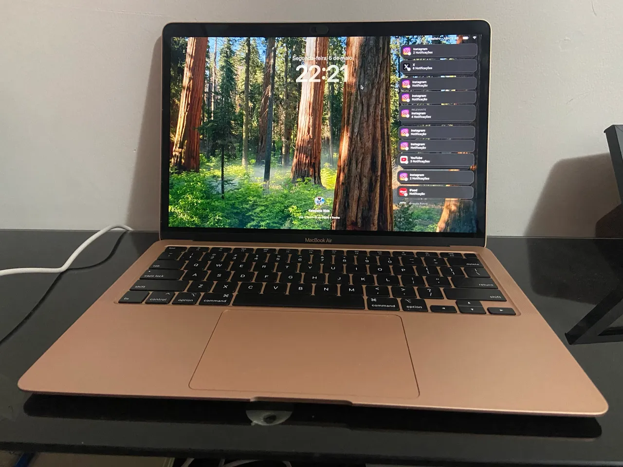 macbook air gold