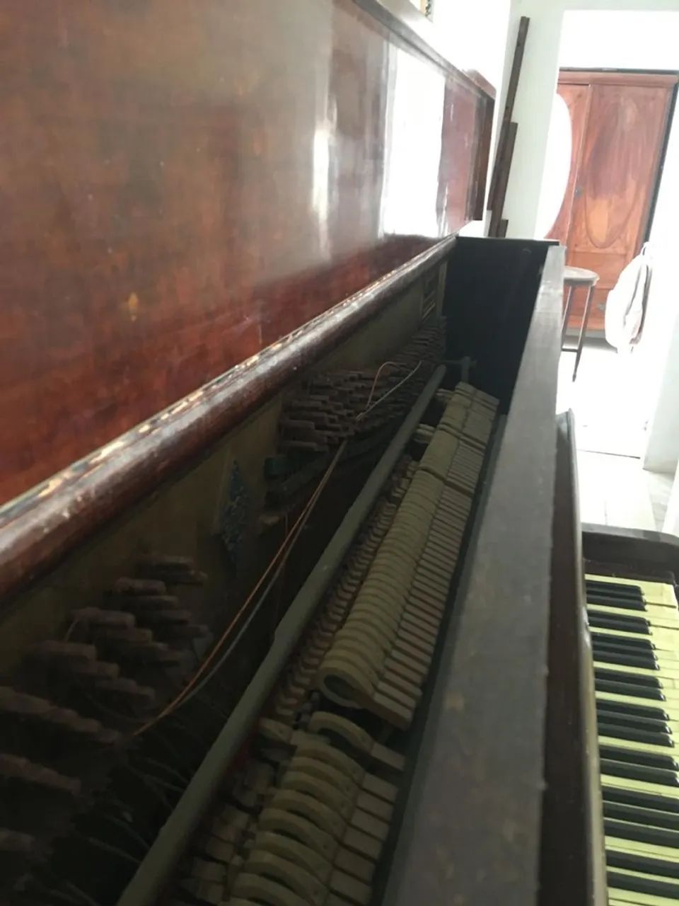 Piano Vertical ou de Armário  - Foto 5