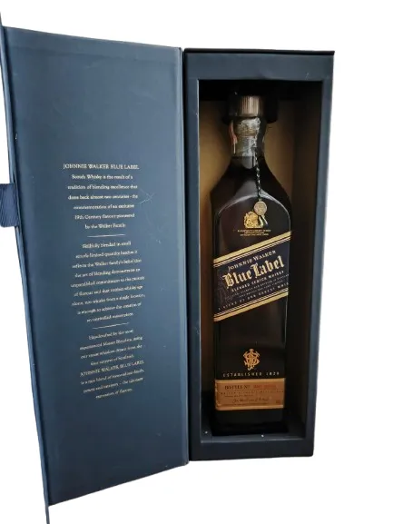 Garrafa de Whisky Johnnie Walker Blue Label - Original e Lacrada
