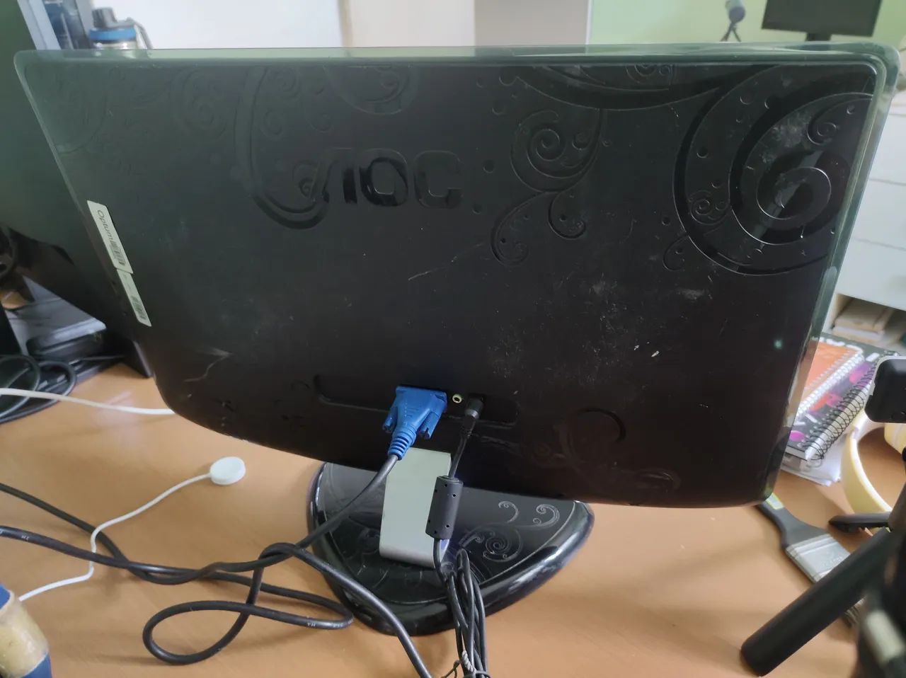 Monitor AOC 18.5 Polegadas (Com Defeito / Tela Manchada) - Foto 2