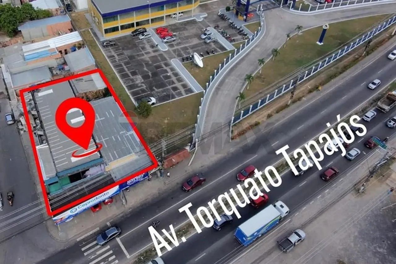 Prédio Comercial na Av. Torquato Tapajós