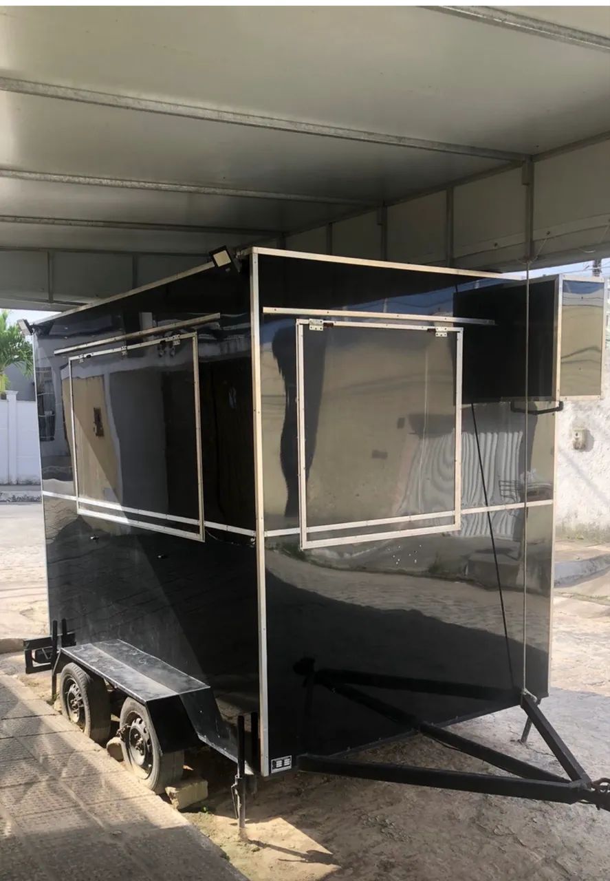 Trailer moderno pouco tempo de uso. - Foto 2