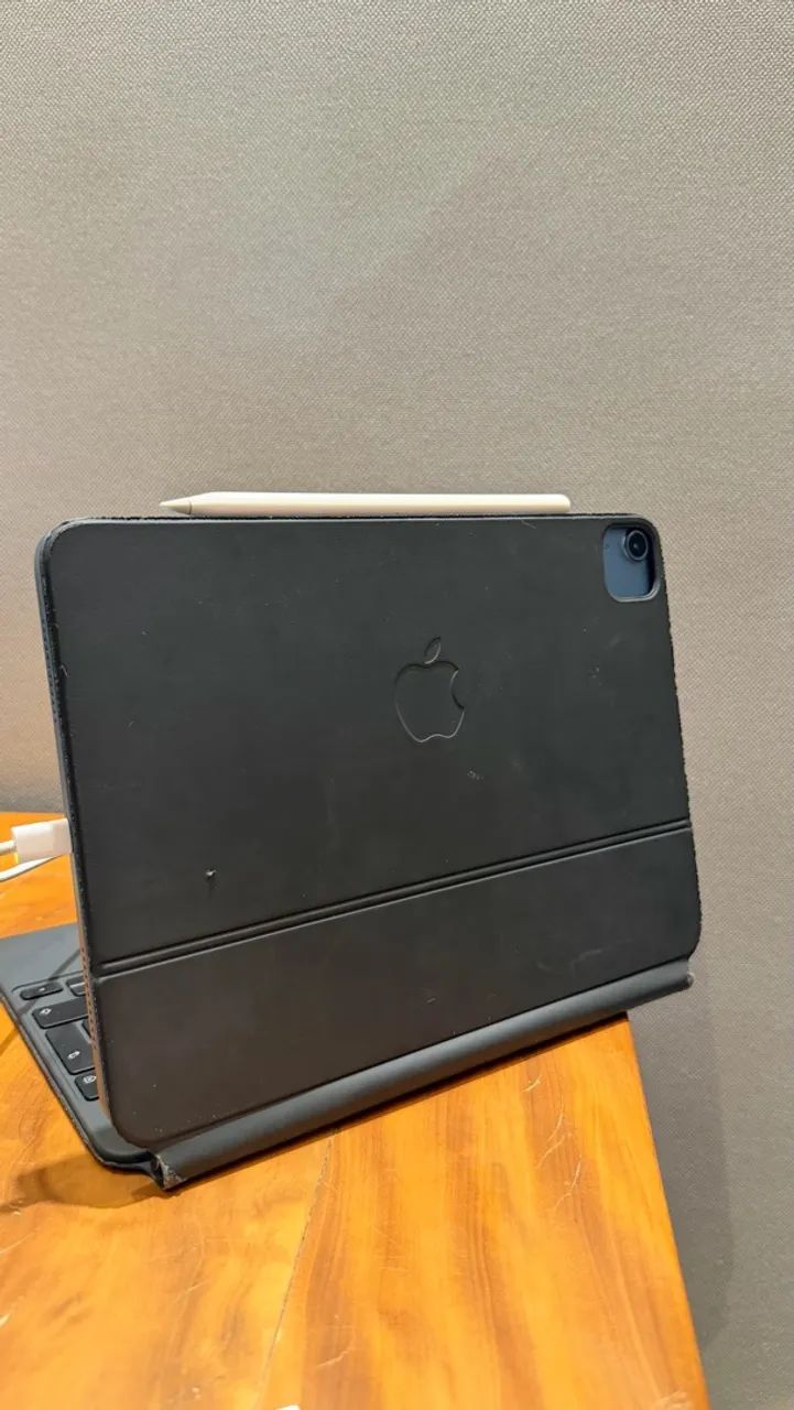 Ipad air 5 64gb + apple pencil e teclado  - Foto 3