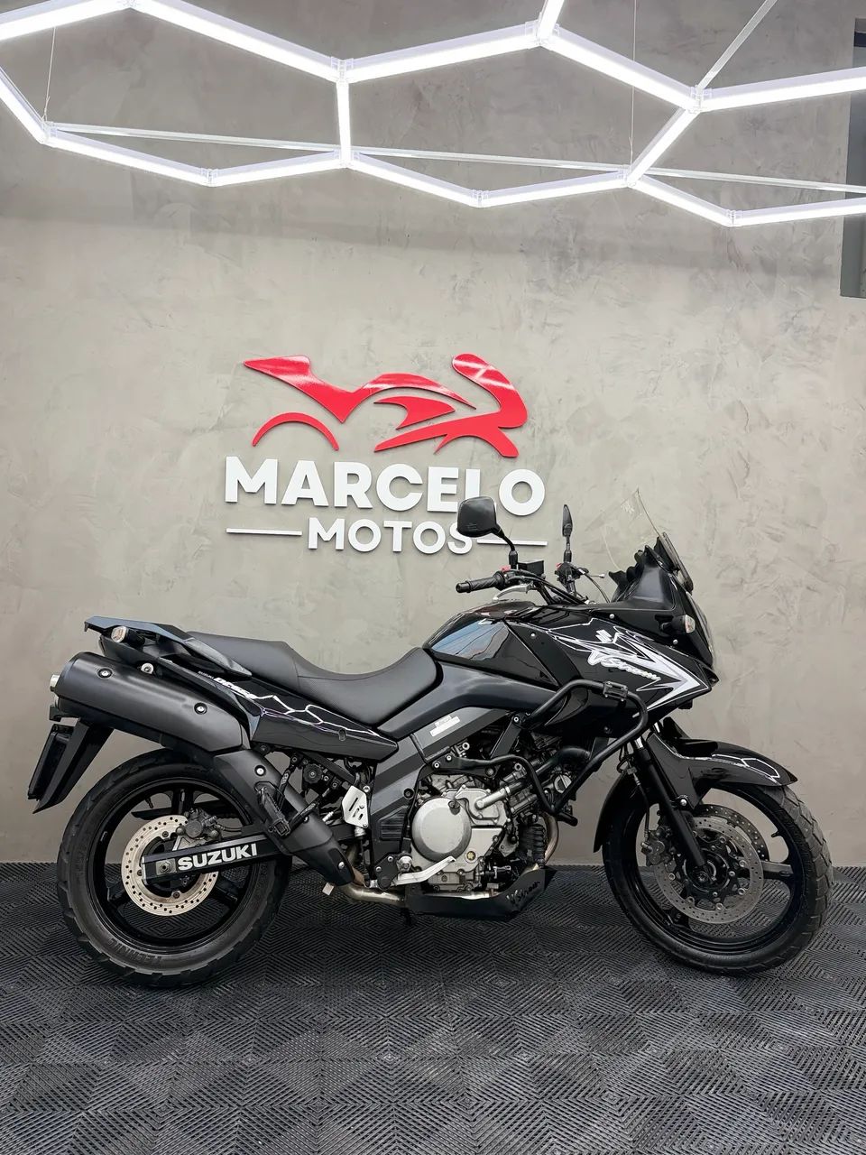 SUZUKI DL 650 V-STROM 2011 - Foto 4