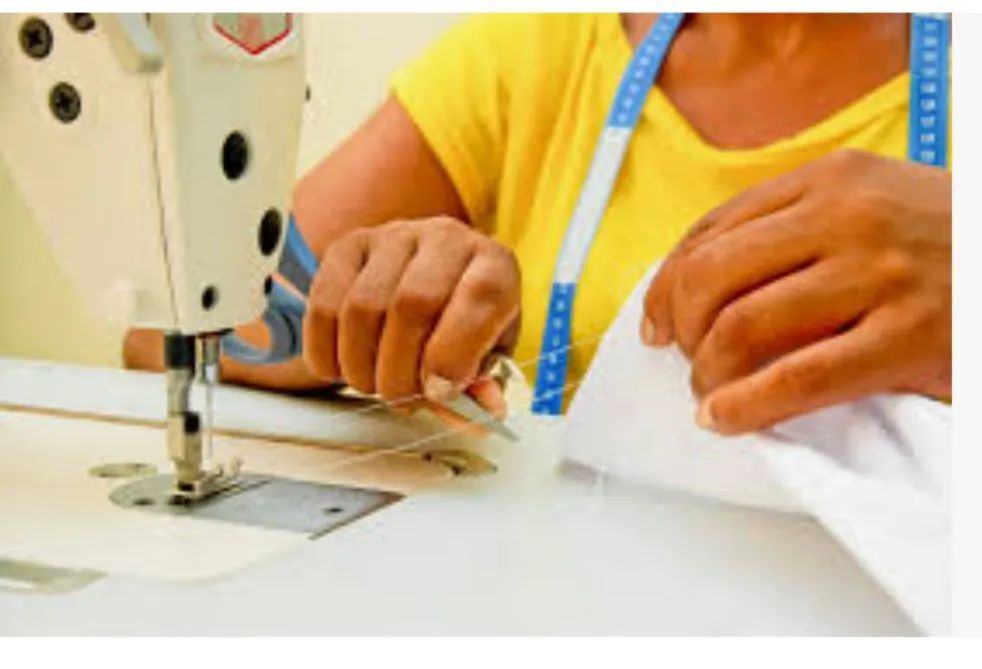 Vaga para costureira com experiência comprovada 