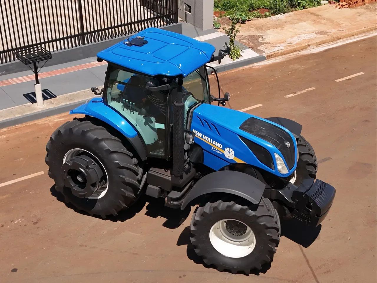 Trator New Holland T7 240 - Foto 4