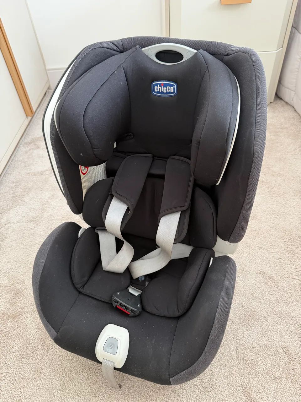 Cadeirinha de carro Chico com isofix