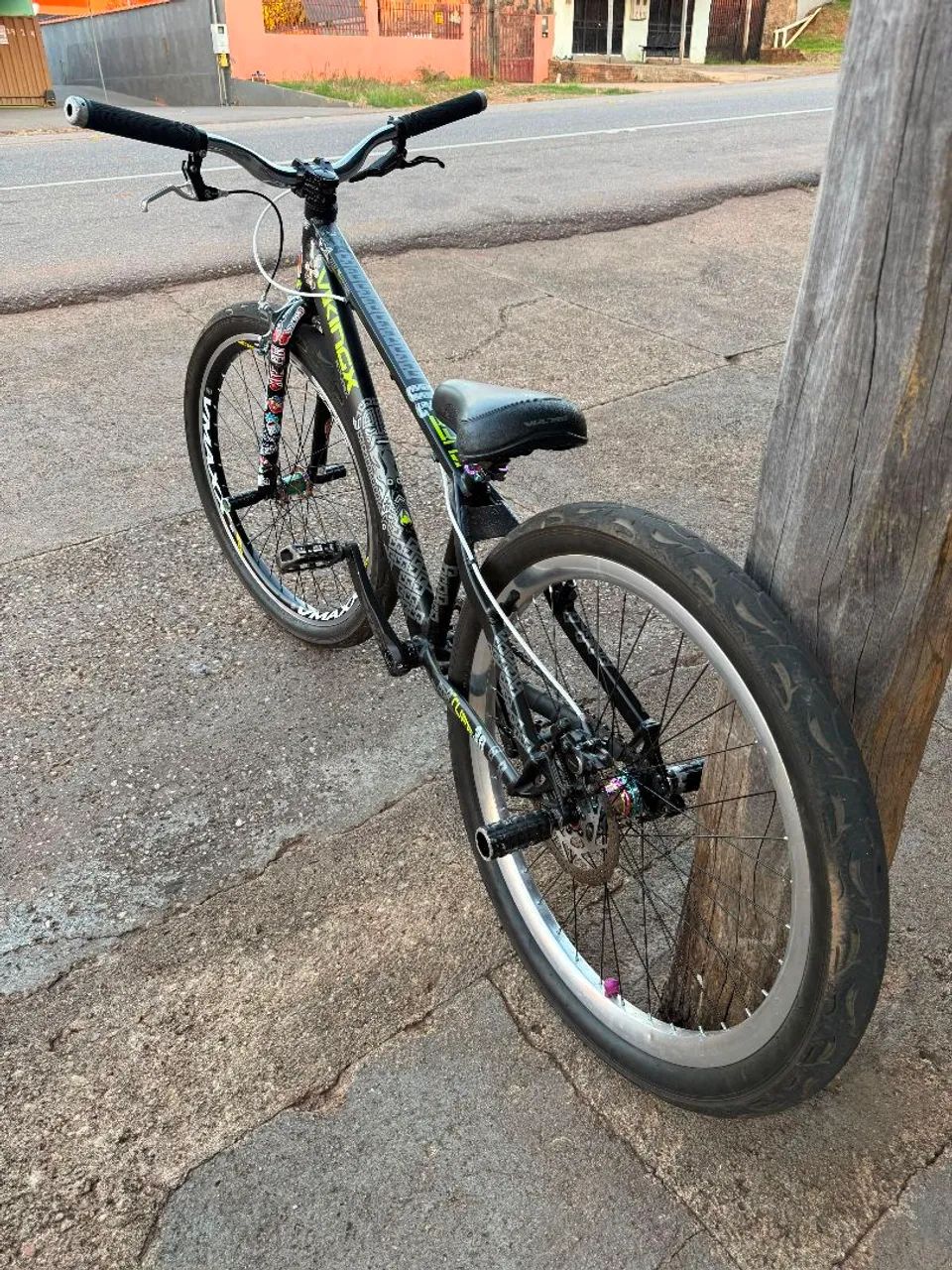 Bicicleta vikingx tuff30  - Foto 4