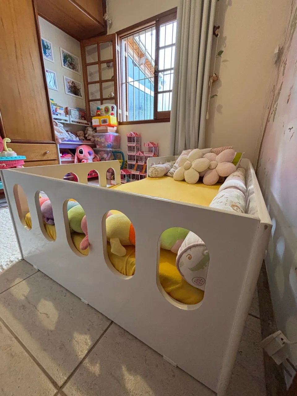 Cama infantil montissoriana branca  - Foto 3