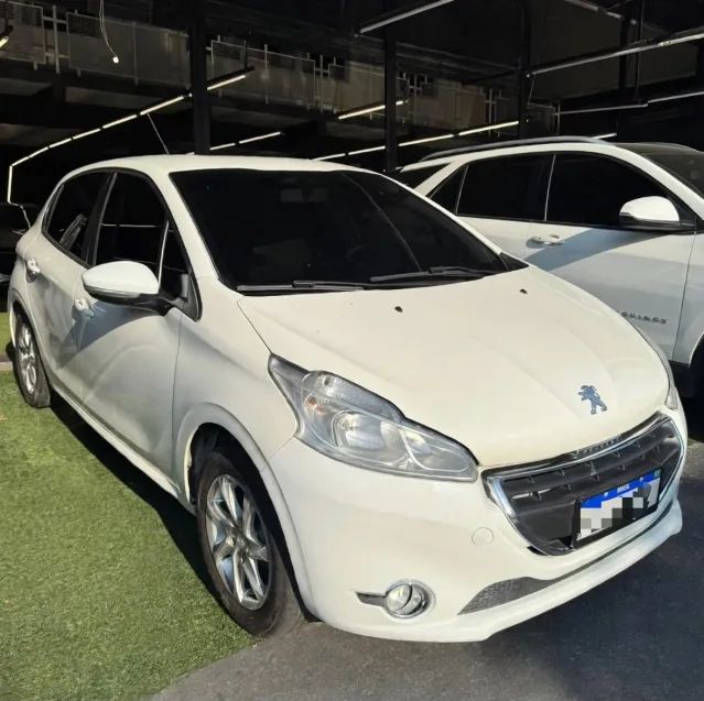 Peugeot 208 Active/active Pack 1.5 Flex 8V 5P 2014