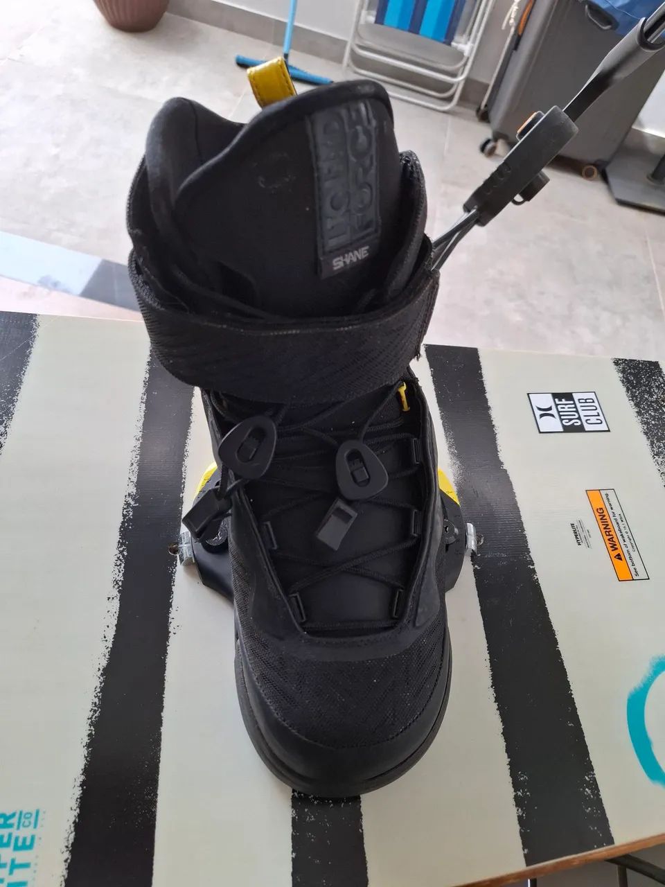 Prancha wakeboard Hyperlite completa com bota liquid force - Foto 3