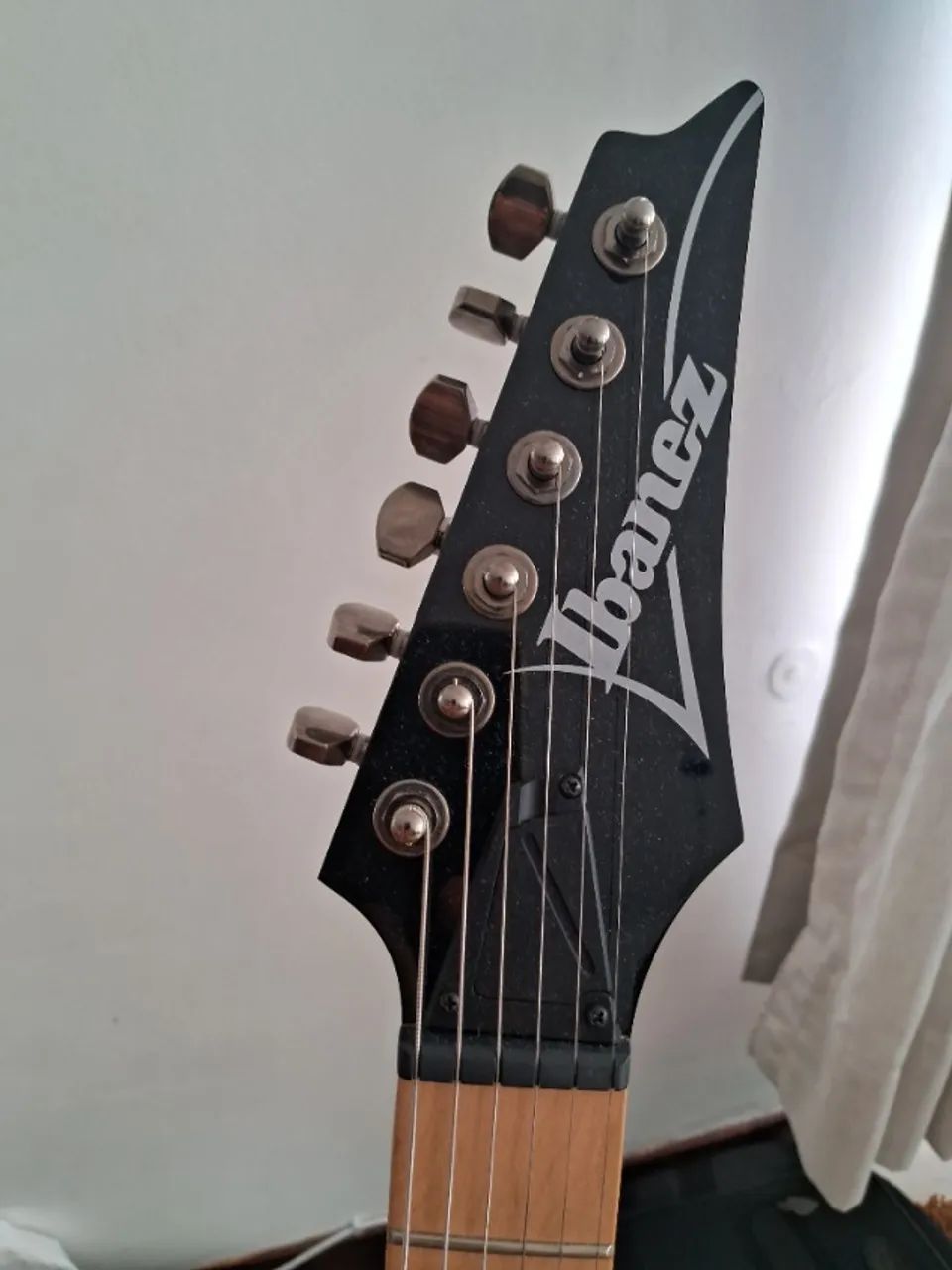 Guitarra Ibanez RG 421 AHM - Foto 5