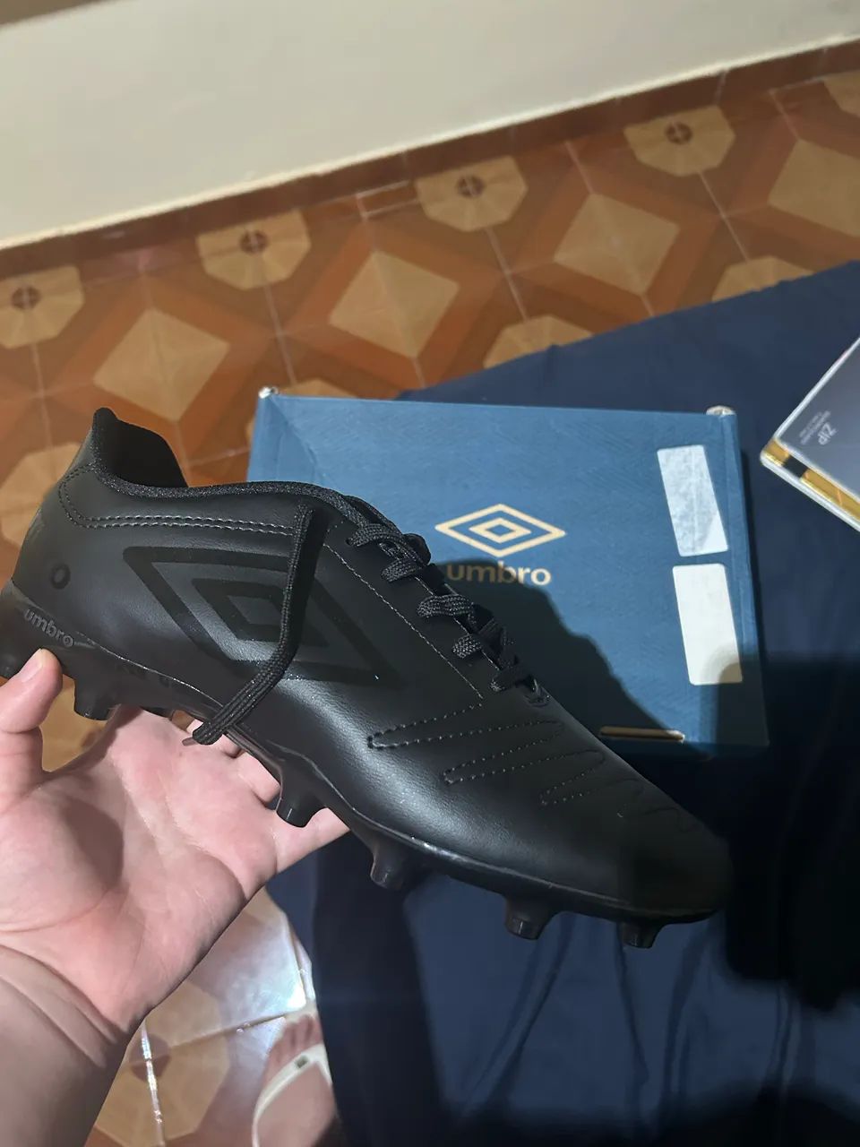 Chuteira Umbro Campo Class - Foto 4