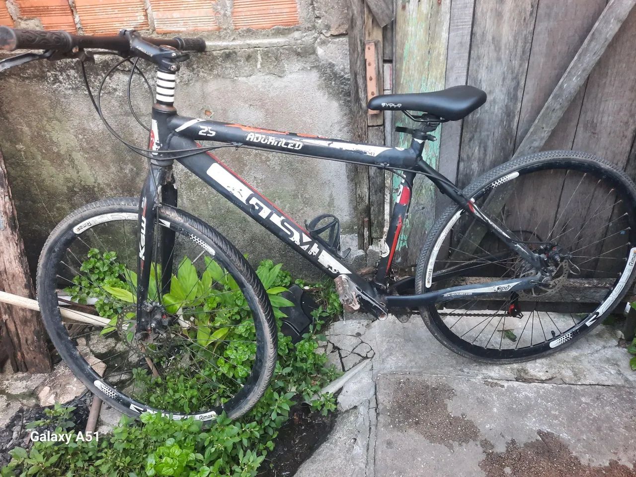 Biscleta de alumínio com macha 