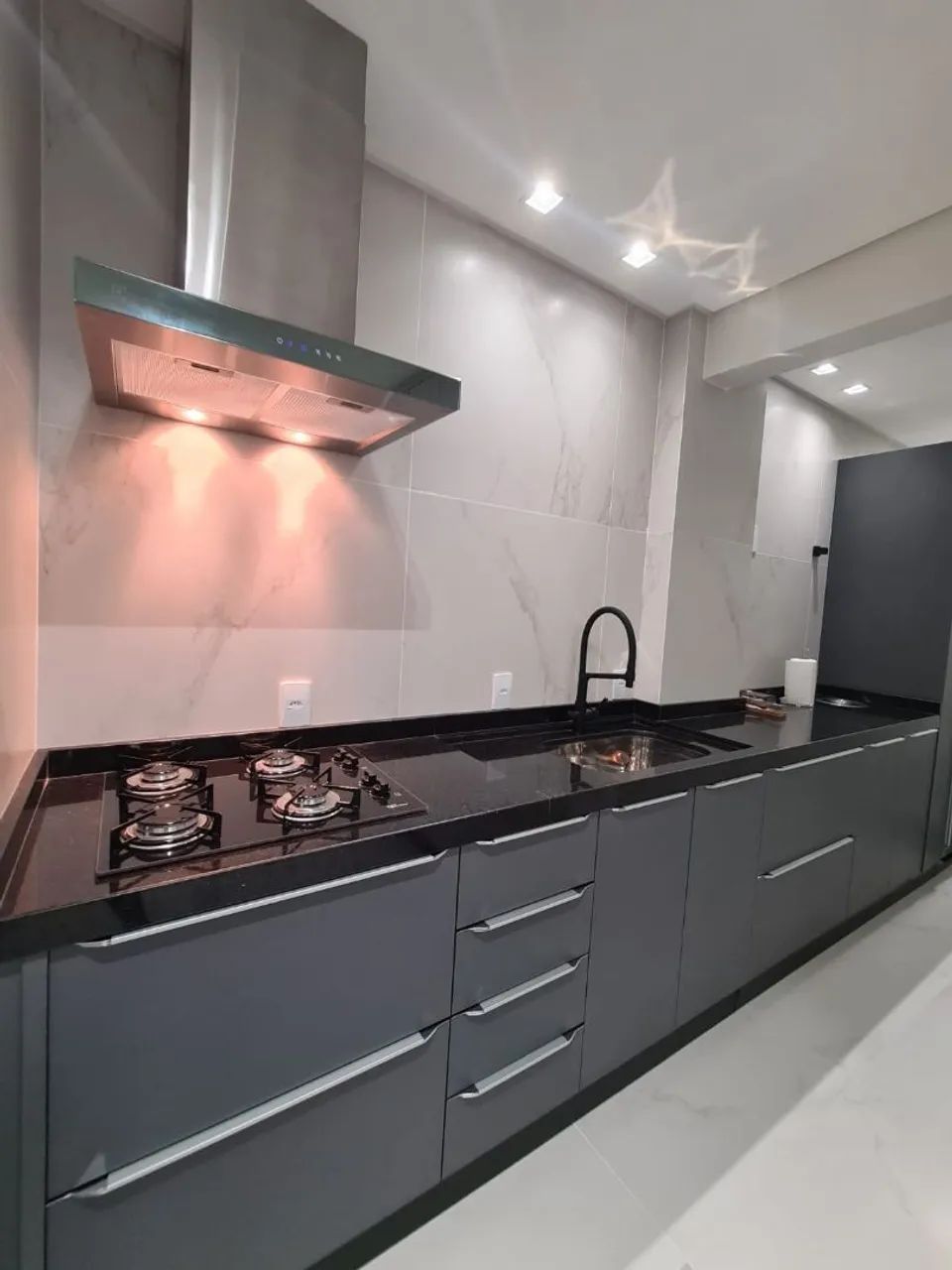 Lindo apartamento lateral mar. Completo vista. Mobiliado e equipado.  - Foto 5