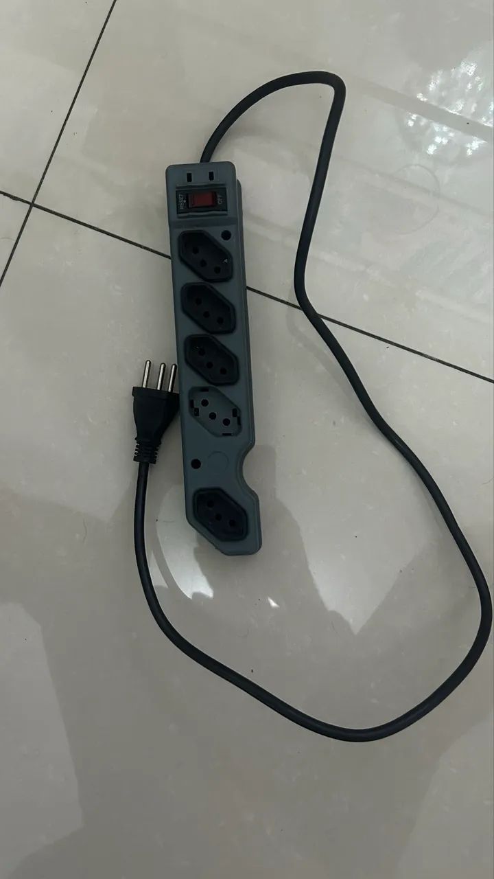 Régua de tomada - Foto 4